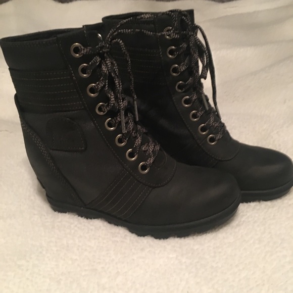 Sorel Shoes - Sorel black booties. Size 8  Worn once.